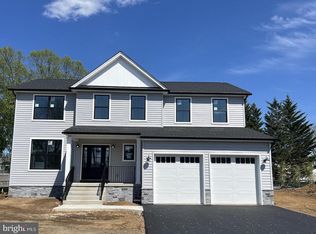 262 McAdoo Ave, Trenton, NJ 08619