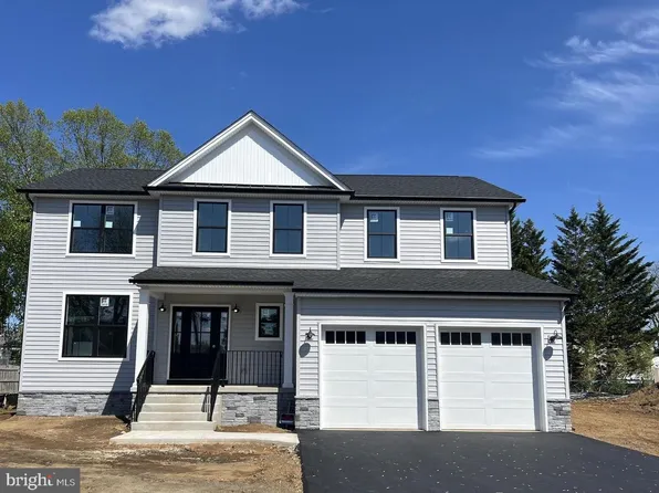 262 McAdoo Ave, Trenton, NJ 08619