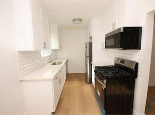 14115 Gilmore St APT 6, Van Nuys, CA 91401