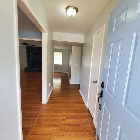 314 E Emerald Dr — Photo 3
