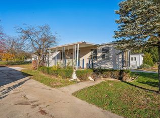 4325 E 29th St, Des Moines, IA 50317