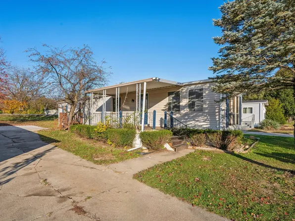 4325 E 29th St, Des Moines, IA 50317