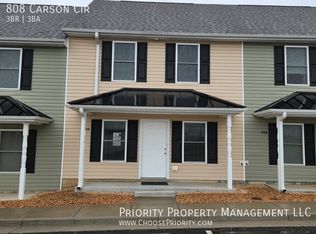 808 Carson Cir, Grottoes, VA 24441