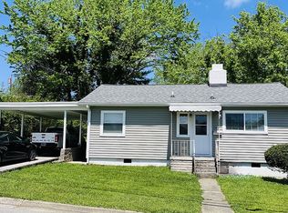 13 Utah Ave, Oak Ridge, TN 37830
