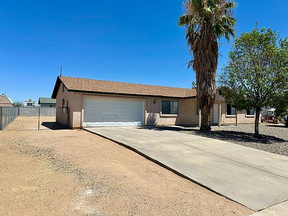 2nd image of 6527 Nielsen Way