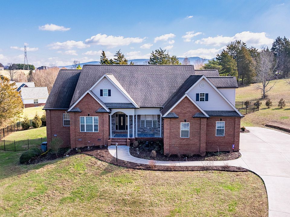 1st image of 1532 Dogwood Hill Ln