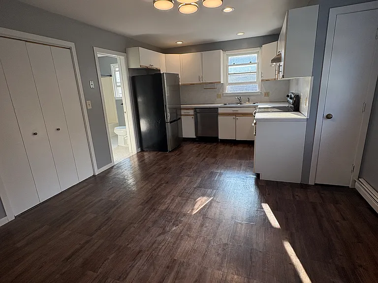 77 Concord St #3 — Photo 15