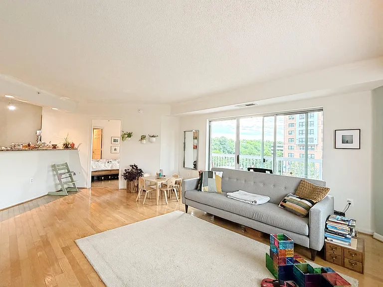 3101 N Hampton Dr #603 — Photo 7