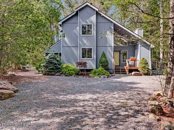 5581 Woodland Ave, Pocono Pines, PA 18350