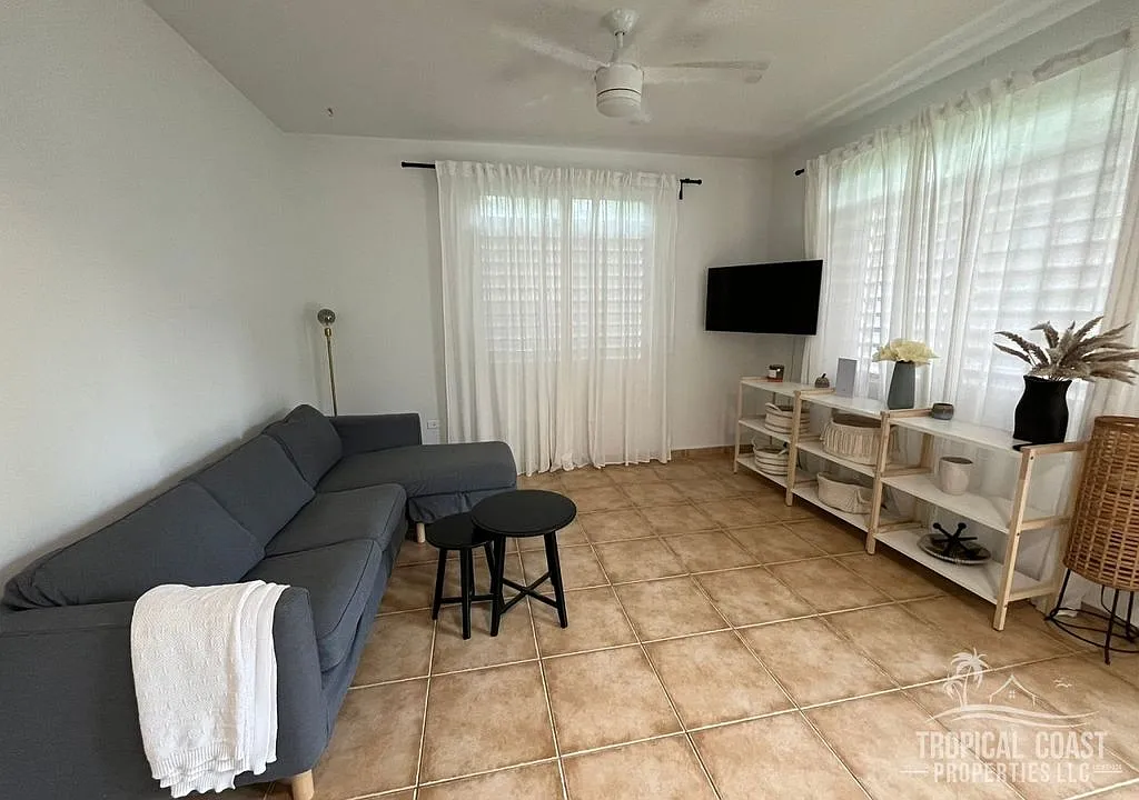 2 bed, 1.0 bath, 1000 sqft, $2,000 — Photo 3