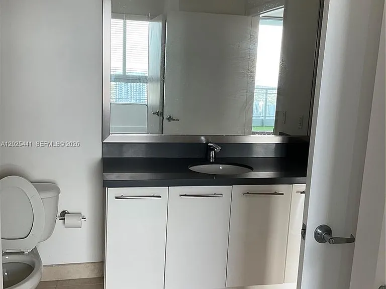90 SW 3rd St #3708 — Photo 7