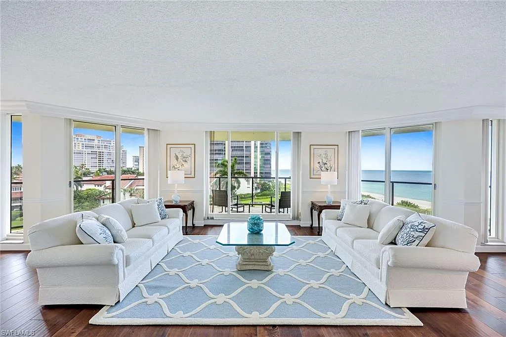 2 bed, 3.0 bath, 2259 sqft, $17,000 — Photo 2