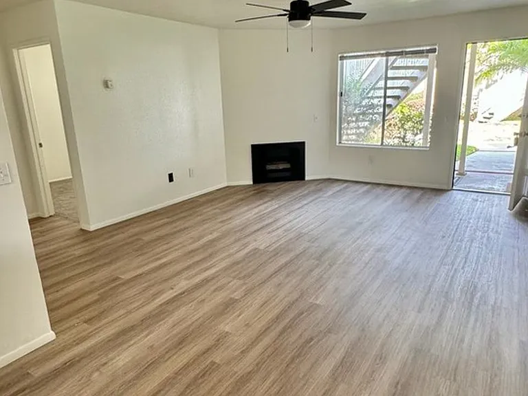 3515-3563 Roosevelt St - Su Casa Apartments — Photo 35