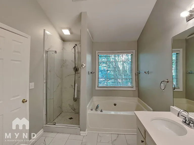 1557 Silver Ridge Dr SW — Photo 13