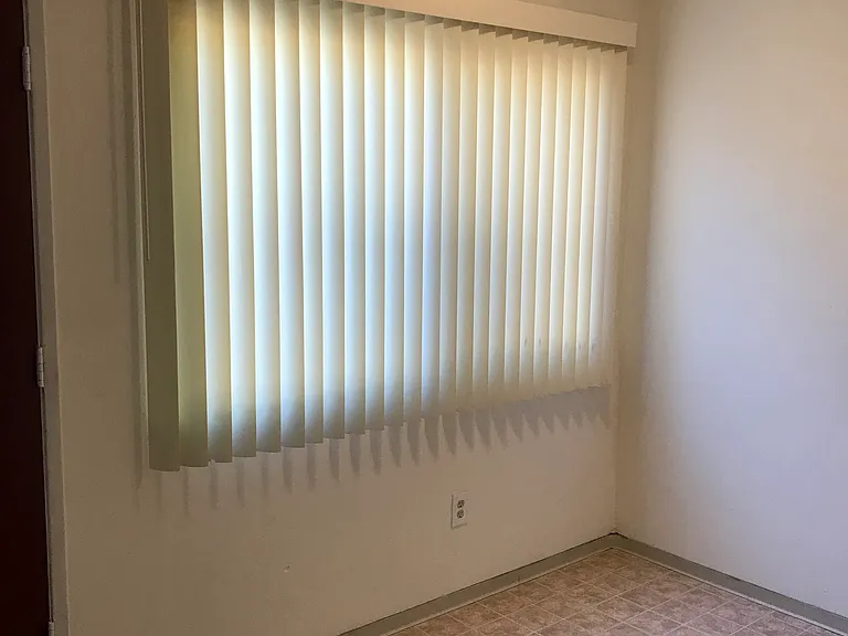 195 E Reed St #4 — Photo 9
