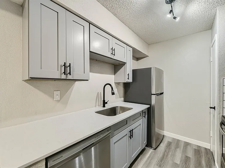 Rise North Arlington — Photo 24