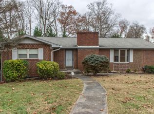 2320 Juniper Dr, Knoxville, TN 37912