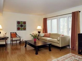 32 Drummer Boy Way, Lexington, MA 02420