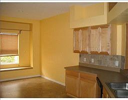 4th image of 6024 Gannetdale Dr
