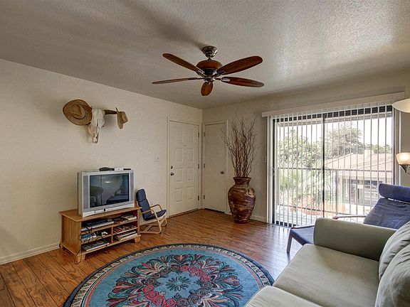 3rd image of 1111 E UNIVERSITY Drive #236