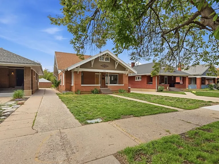 2541 Brinker Ave — Photo 2