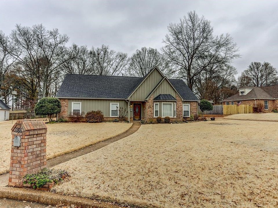 1st image of 686 Winhill Ln