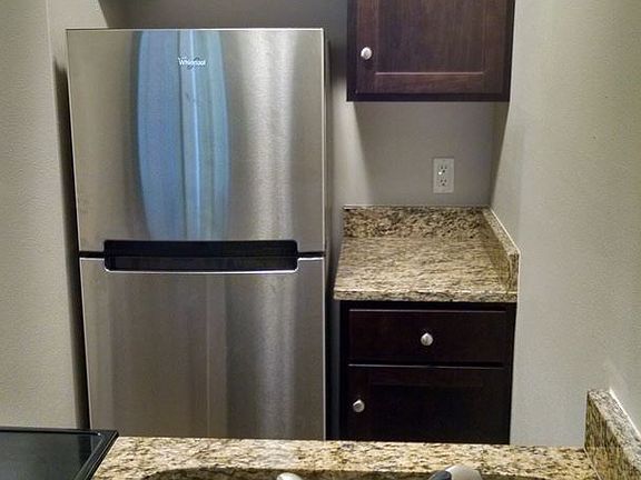 4th image of 2019 N Farwell Ave APT 105