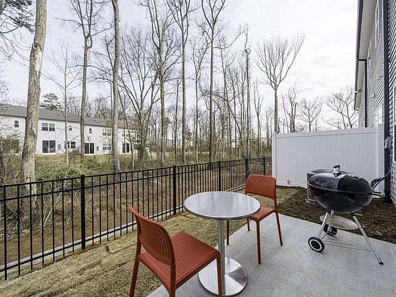 Model Home Outdoor Living Space