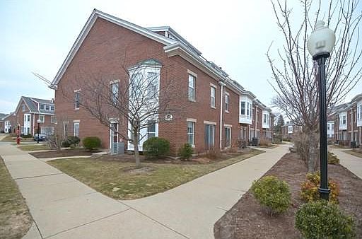 2nd image of 148 Quincy Shore Dr Unit 29