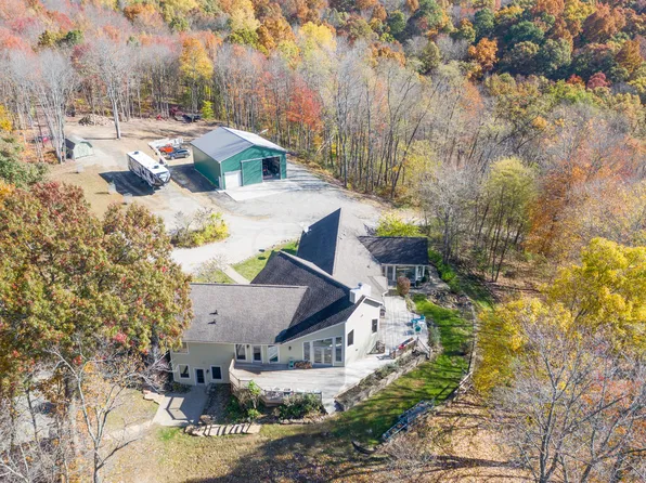 8380 Priest Hollow Rd, Frazeysburg, OH 43822