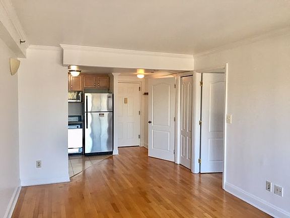 3rd image of 14-43 28th Ave #4F