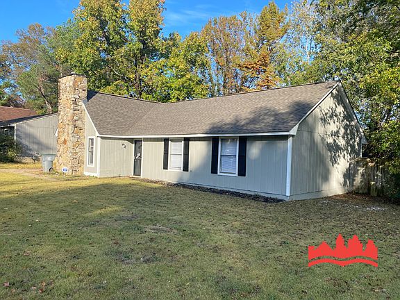 3rd image of 4320 Park Forest Dr