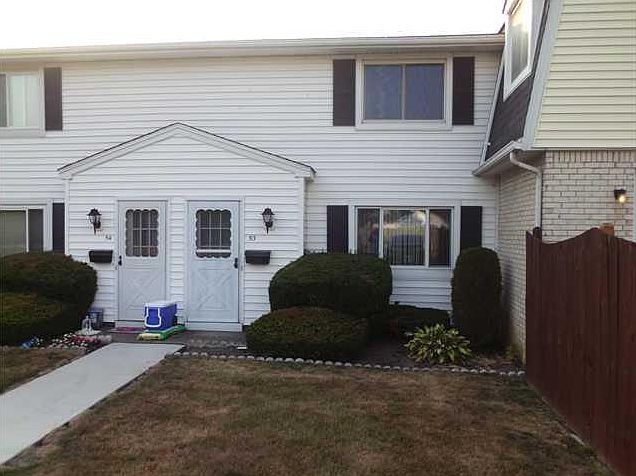 1st image of 53 Parkview Ct