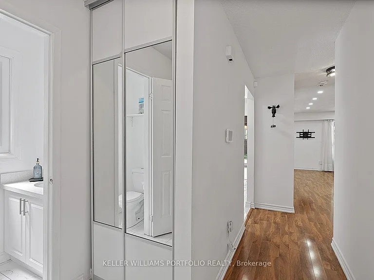 24 Ulysses Pl — Photo 9