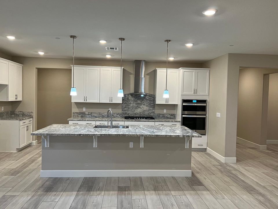 1st image of 7611 Amber Pl