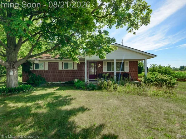 8867 Haggerty Rd, Van Buren Township, MI 48111