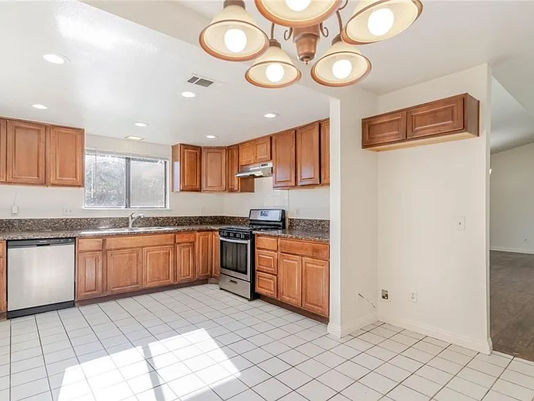 4906 Pacifica Ave #1 — Photo 5