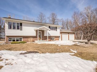4577 E Lake Mary Rd SW, Alexandria, MN 56308