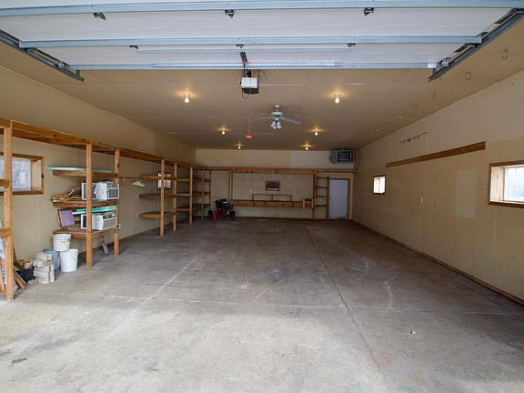 5th image of 16050 280th St