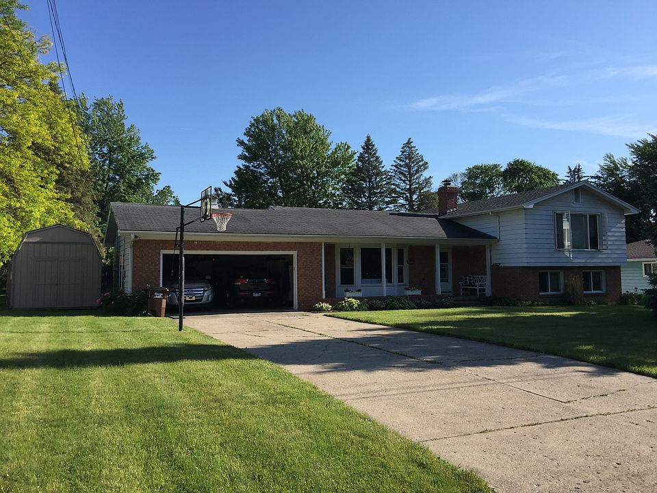 4547 Weswilmar Drive, Holt