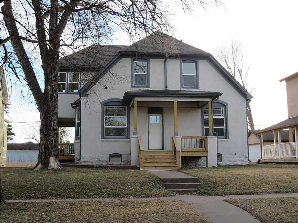 1st image of 403 W Peoria St