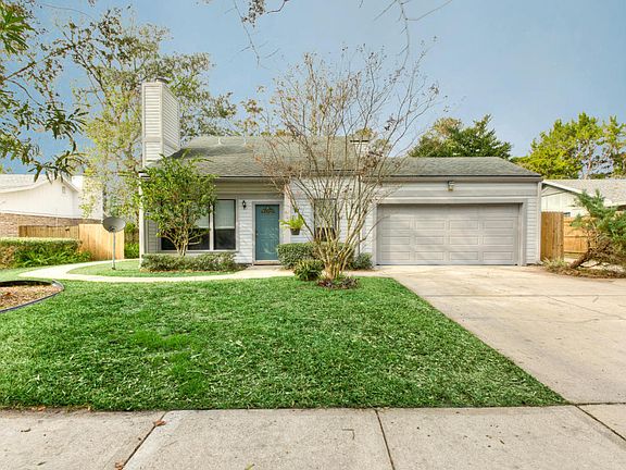 2nd image of 3924 W Petite Dr