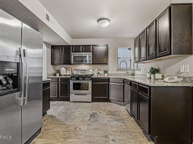 11320 Acoma St — Photo 34