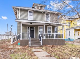 1215 N 5th St, Springfield, IL 62702