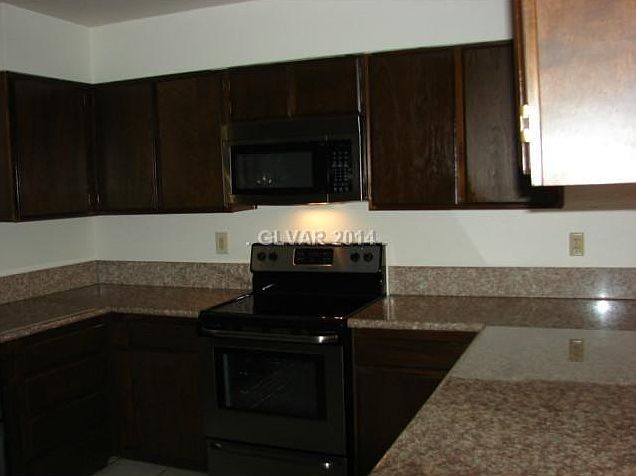 2nd image of 1701 Silver Ave