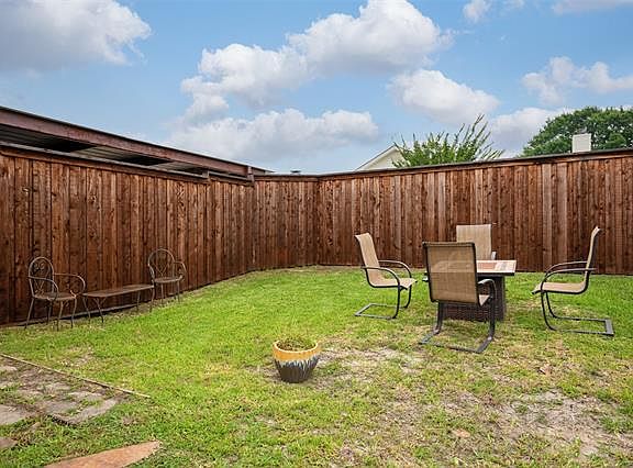 4th image of 5813 Winell Dr