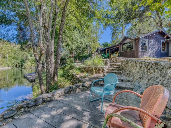 31 El Potrero, Carmel Valley, CA 93924