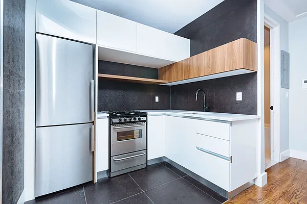 Rented by Nooklyn NYC LLC | media 12