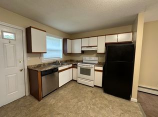 39 Hillside Ave #1, East Haven, CT 06512