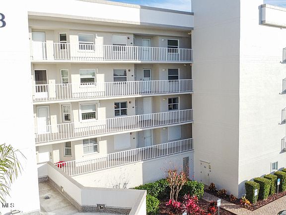 2nd image of 8700 Ridgewood Ave APT 309B